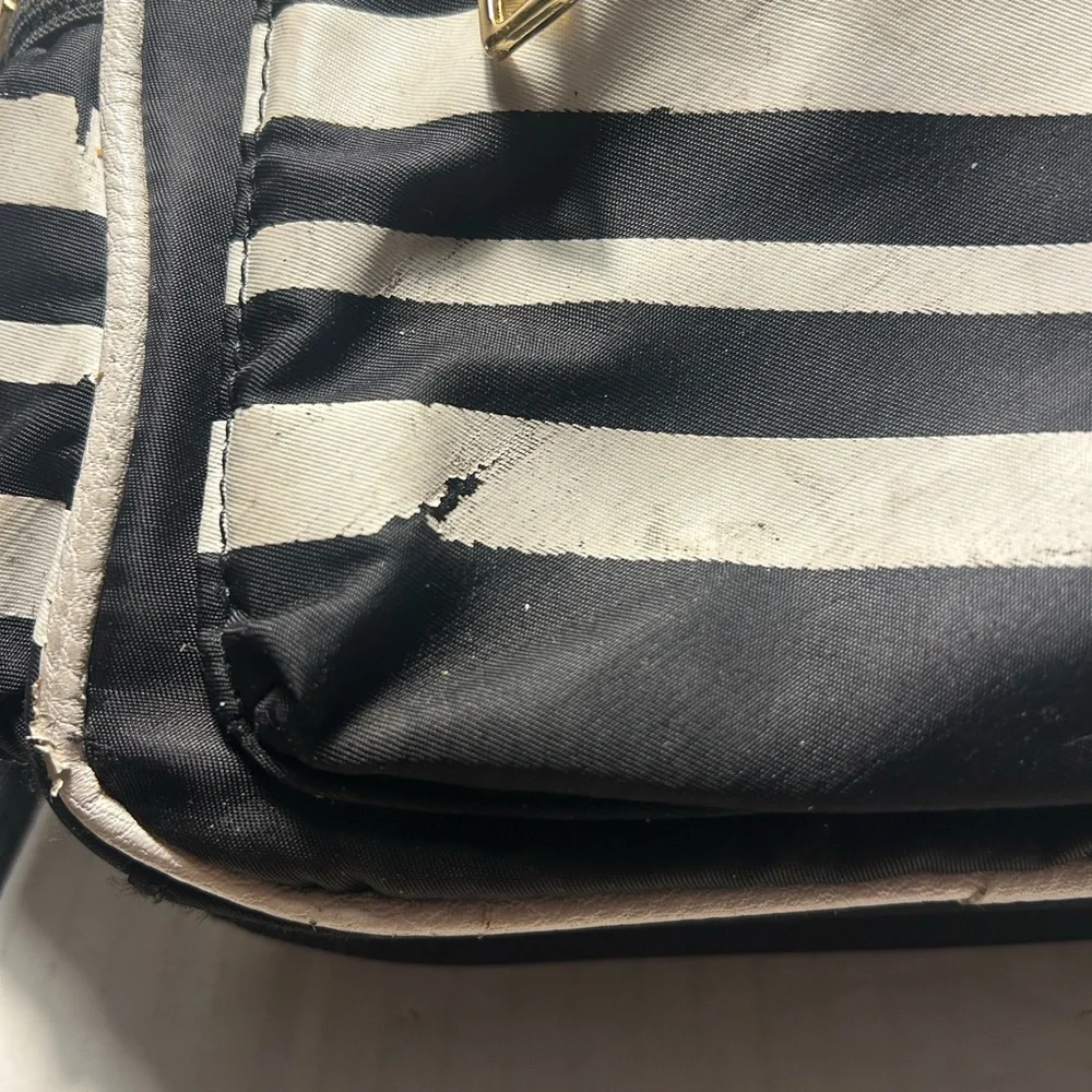 Woman’s Steve Madden black and white striped backpack pocketbook purse - Picture 6 of 10